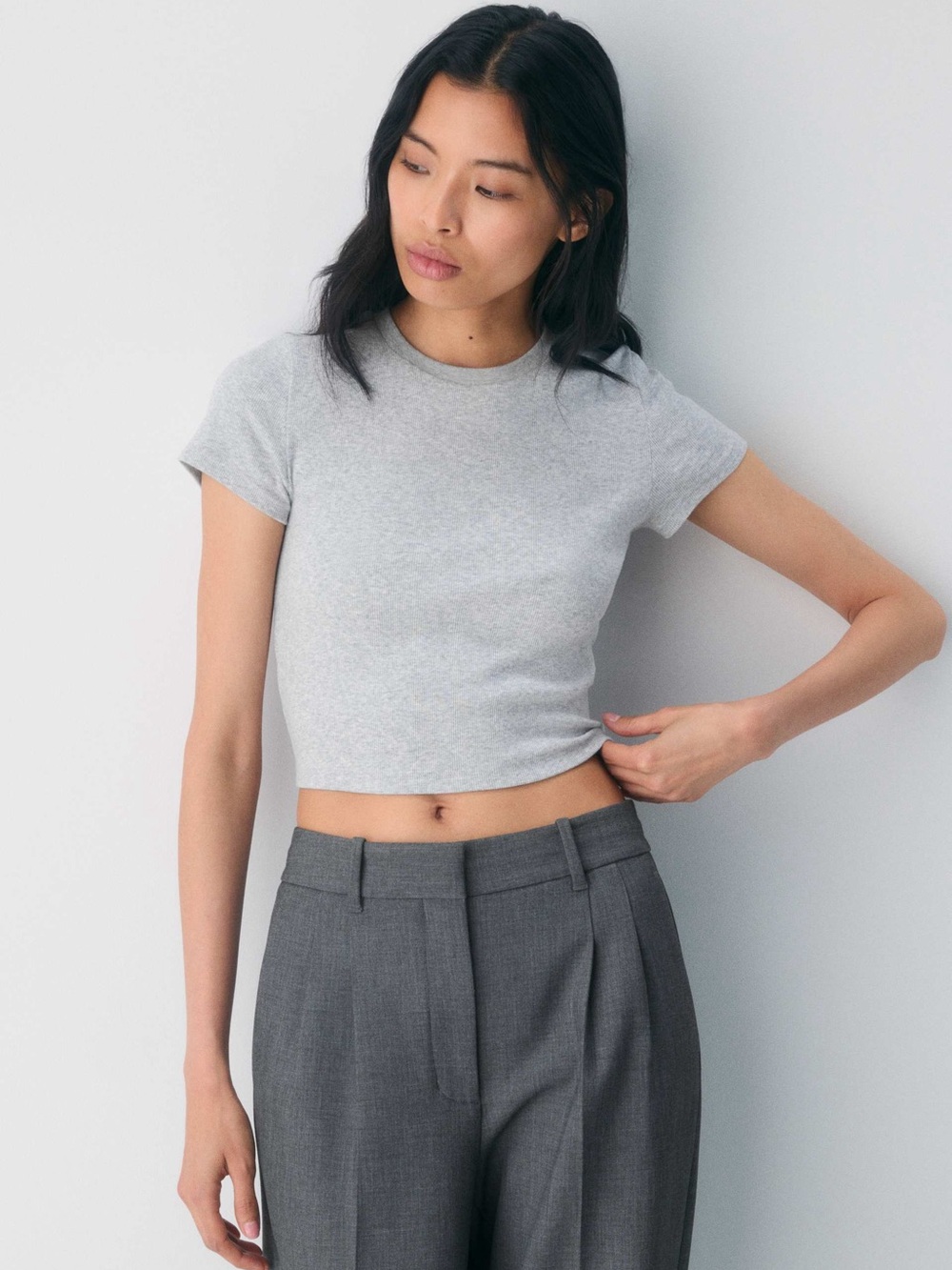 Aritzia Homestretch Rib Tune Waist tee - Vintage Navy